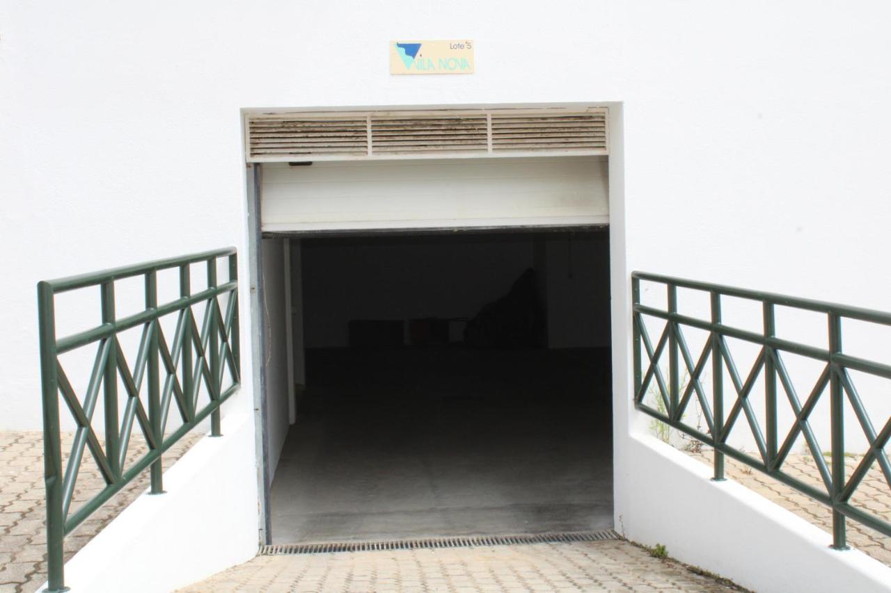 Apartamento Urb. Vila Nova, Lote 5 アルマカオ・デ・ペラ エクステリア 写真